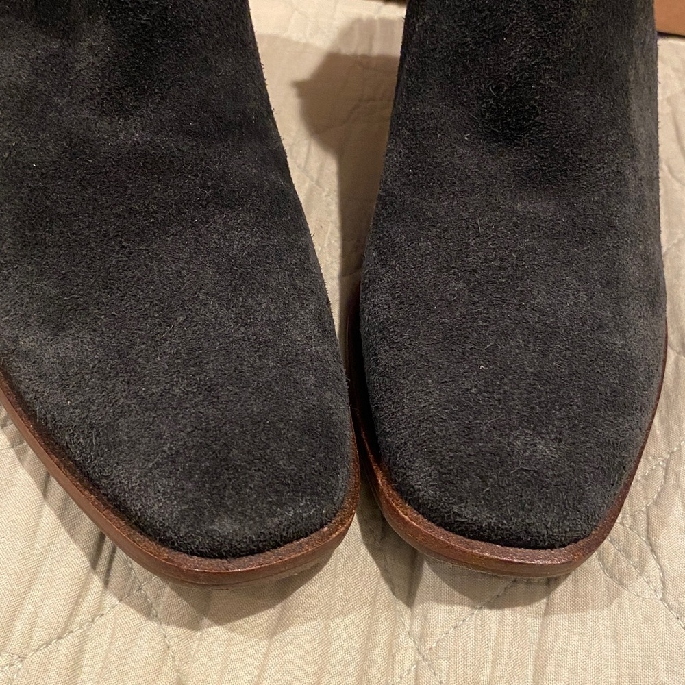 NWT, Lucky Brand Suede Black Ankle Boots - Picture 12 of 13
